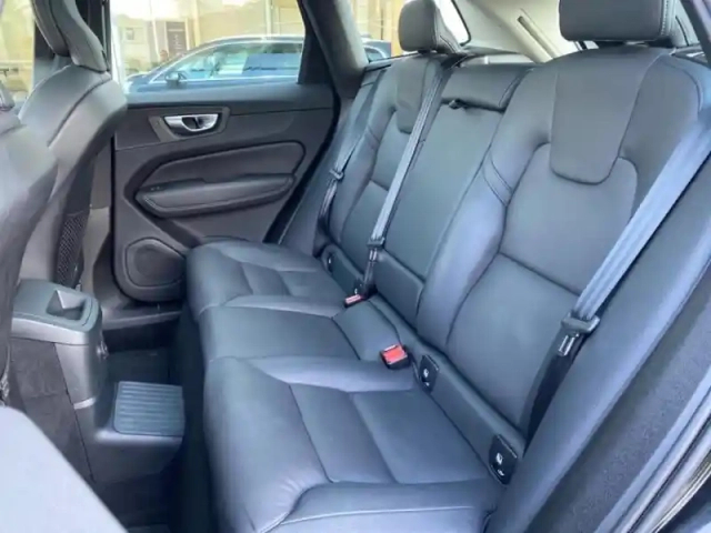 Volvo Xc60 t6 awd 253 + 145ch plus style dark geartronic — photo 10