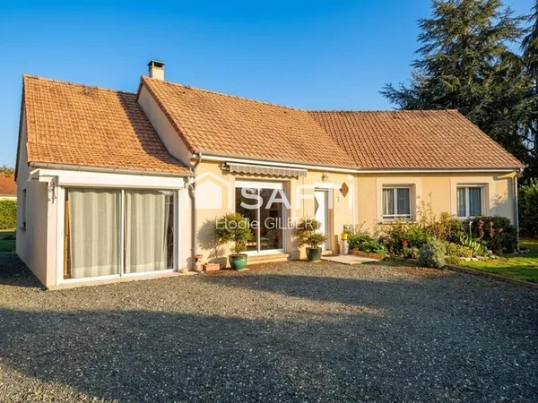 Pavillon de plain-pied 4 chambres à Thorée-les-Pins