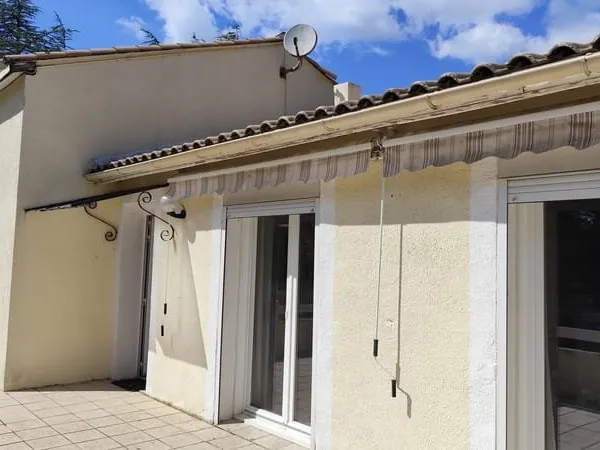 POULX MAISON 100M2 HABITABLE AVEC SOUS SOL SUR PARCELLE DE 8