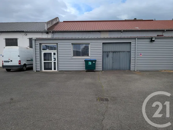 Bureaux 200 m²