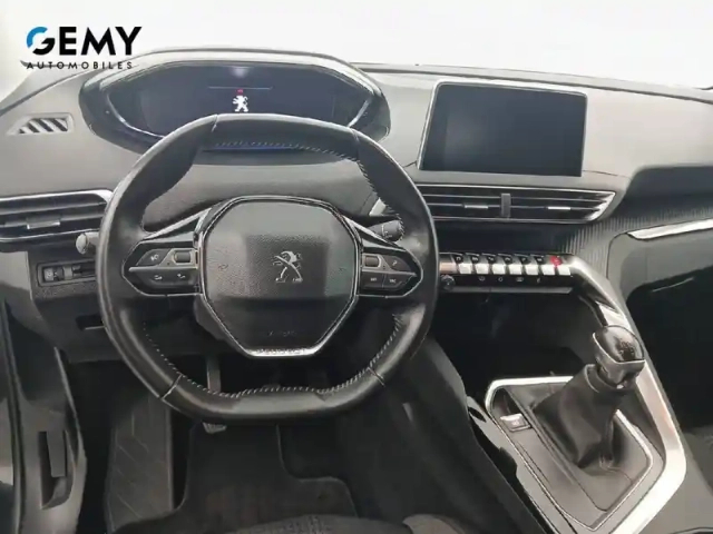 Peugeot 3008 puretech 130ch s&amp;s bvm6 — photo 30