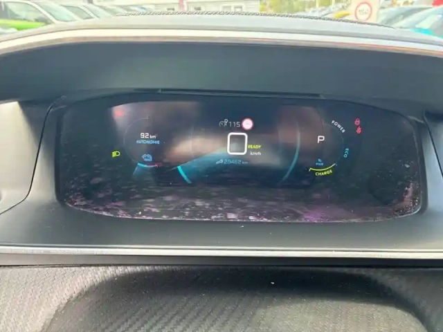 Peugeot 208 electrique 50 kwh 136ch — photo 10