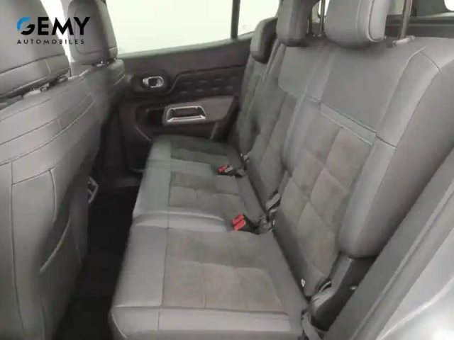 Citroën C5 Aircross hybride rechargeable 225 e-eat8 — photo 32
