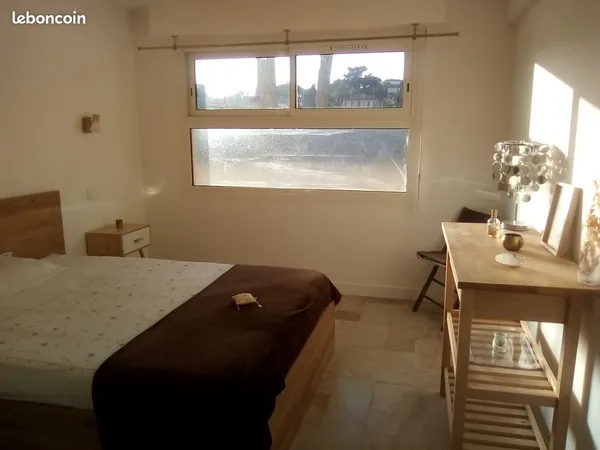 Grande chambre colocation Cannes le Cannett