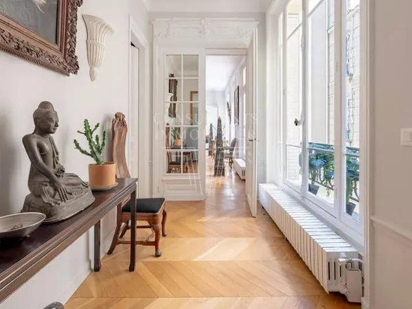Appartement 3 pièces 104 m²