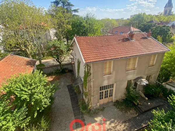 Appartement 4 pièces 95 m²
