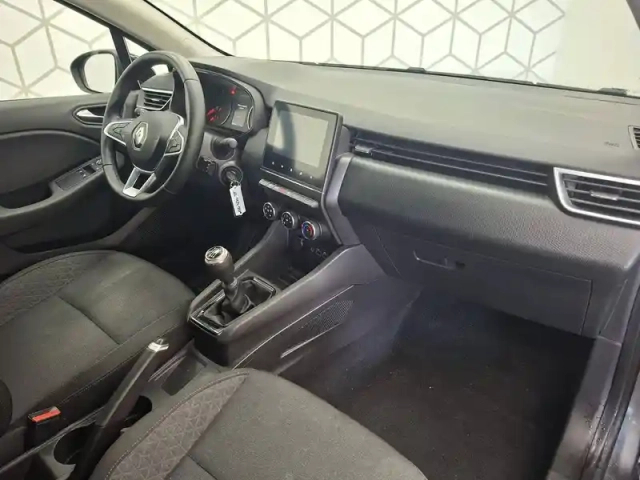 Renault Clio tce 90 — photo 27