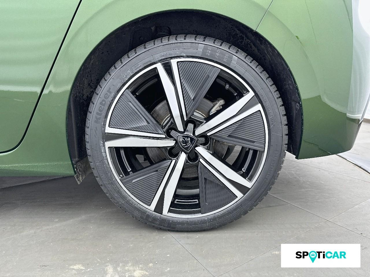 Peugeot 308 e-308 156ch batterie 54 kwh gt — photo 11