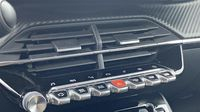 Peugeot 2008 1.2 PureTech 130ch S&S Allure Pack — photo 15