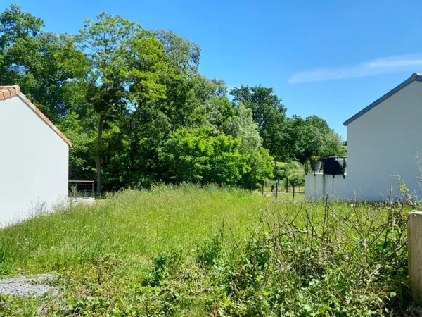 Terrain 451 m²