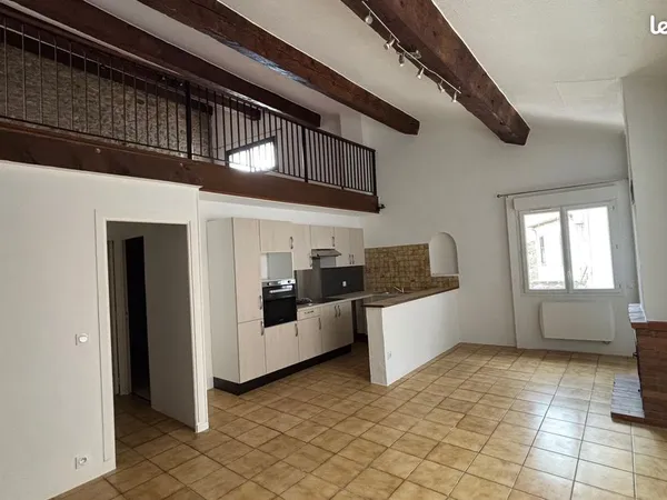 Location Duplex T3