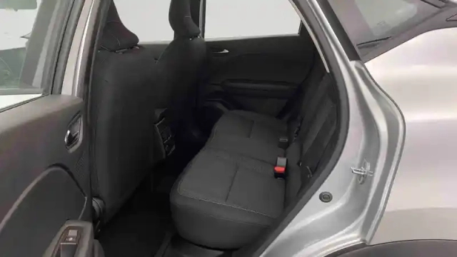 Renault Captur e-tech 145 - 21 — photo 13