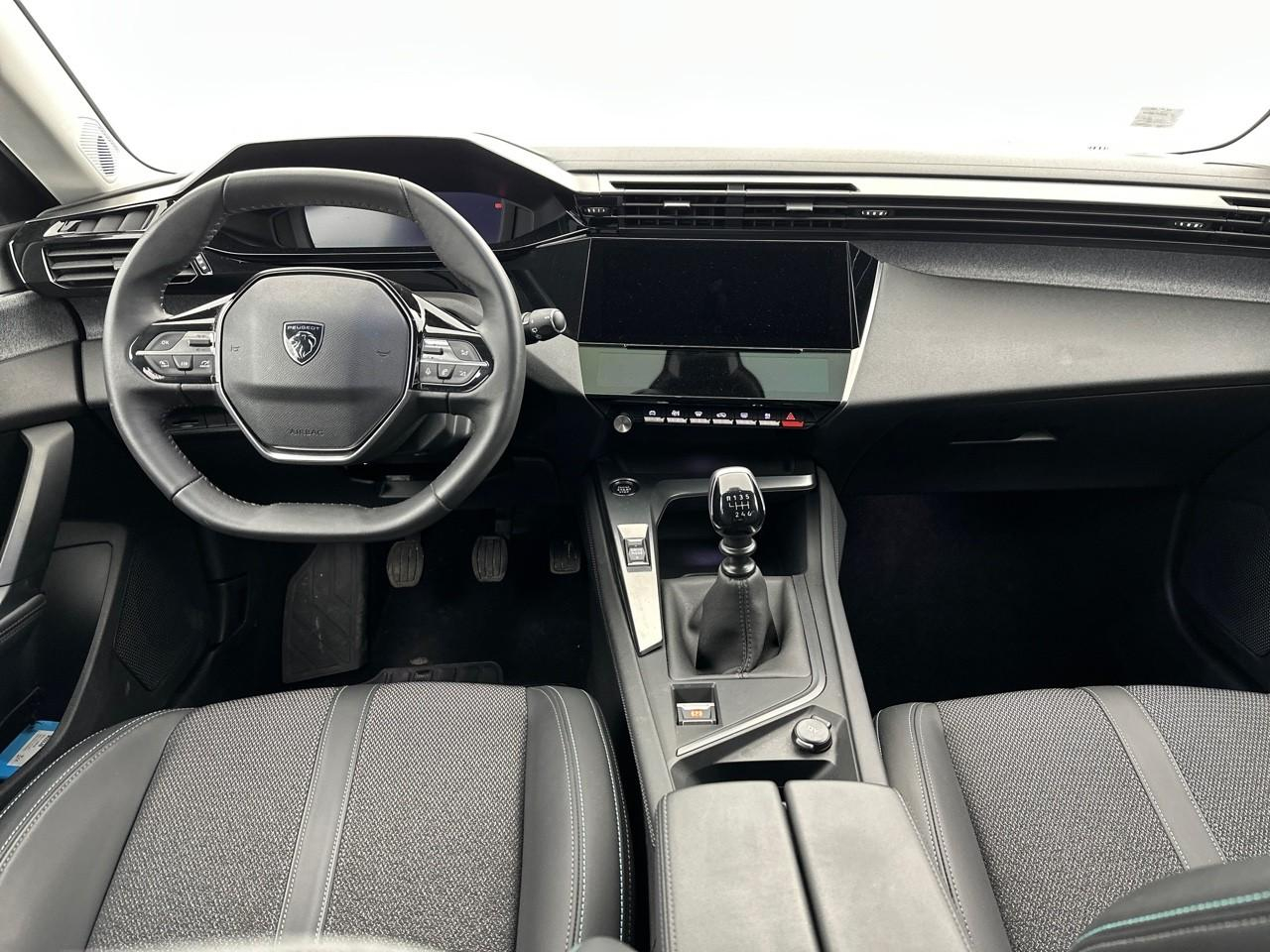Peugeot 308 puretech 130ch s&s bvm6 allure — photo 11