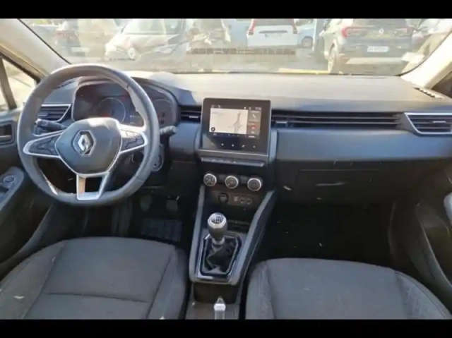 Renault Clio 1.0 tce 90ch business -21n — photo 9