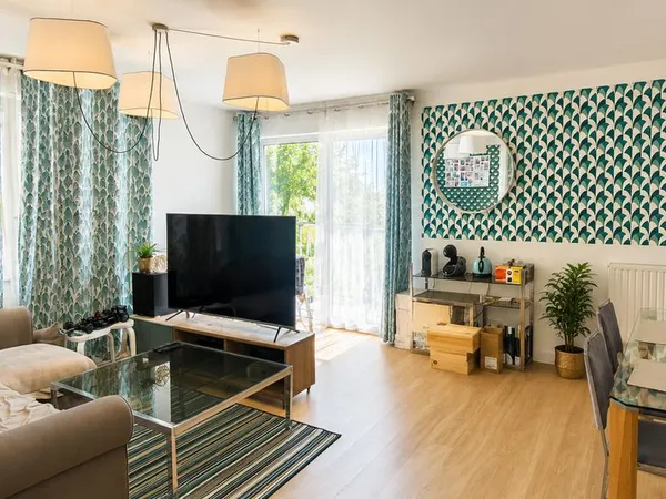 COLOC 3 PERS (100m2) / 1 chambres disponible maintenant