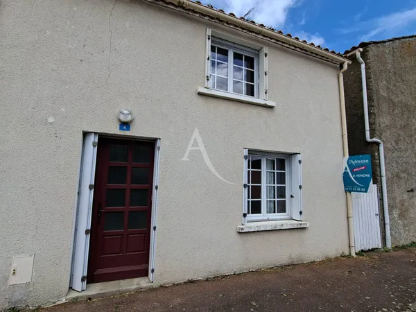 Maisons à rénover au Poiré Sur Vie