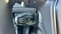 Peugeot 2008 1.2 Hybrid 145ch Style e-DCS6 — photo 34