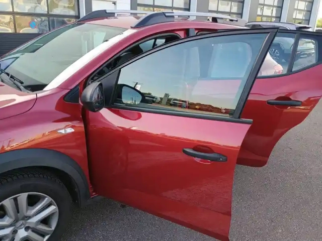 Dacia Sandero tce 90 — photo 11