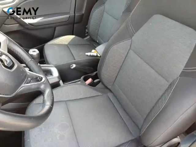 Renault Captur tce 90 — photo 9