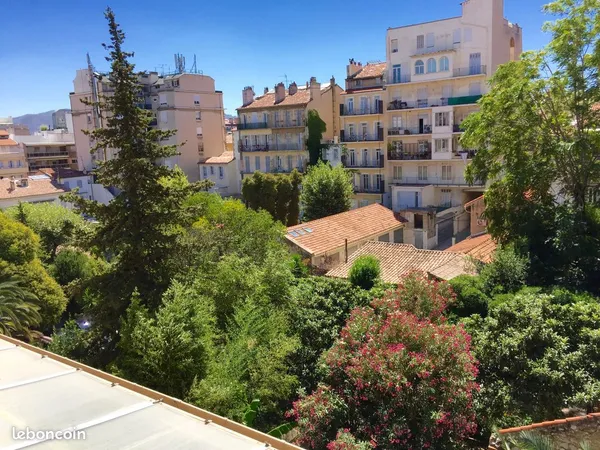 T2 Périer 45 M2 - Non meublé, vue dégagée