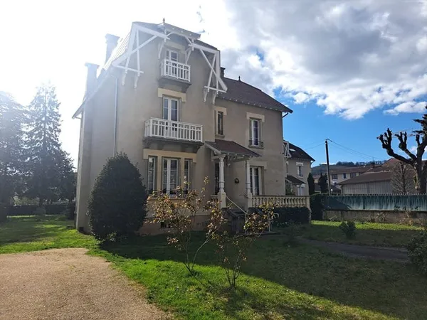 Maison St Marcellin 7 pièce(s) 188 m2