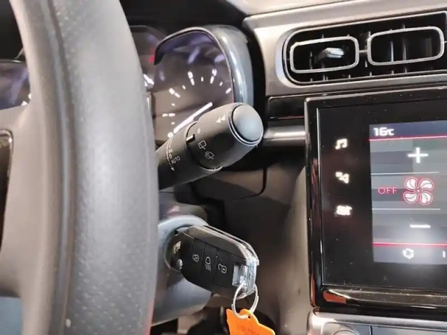 Citroën C3 puretech 83 ch bvm5 max — photo 18