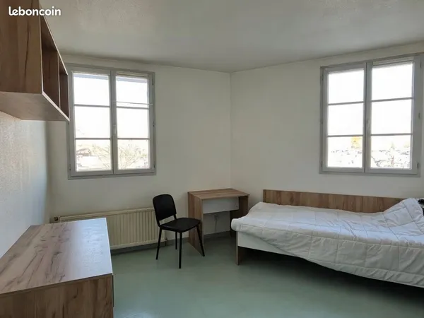 Studio 1 pièce 19 m²