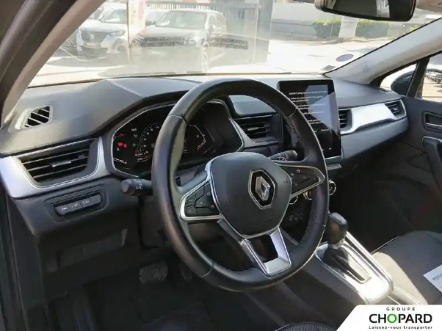 Renault Captur tce 140 edc — photo 10