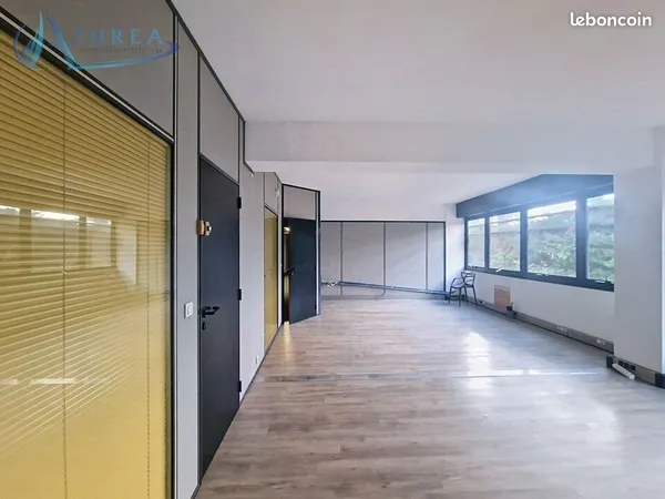 Bureaux 42 m² VILLENEUVE LOUBET