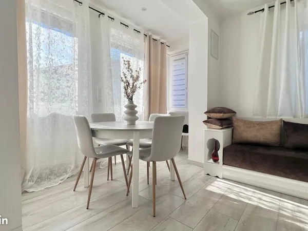 Maison de ville 9 pièces 159 m²