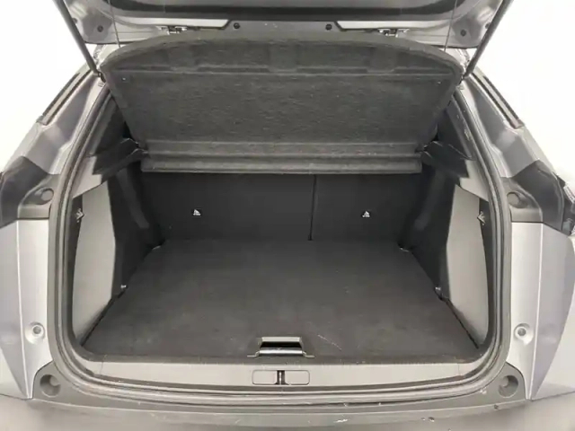 Peugeot 2008 puretech 130 s&amp;s eat8 — photo 13