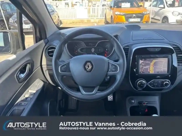 Renault Captur 0.9 tce 90ch energy intens — photo 15