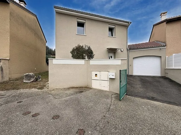 Maison 5 pièces 100 m²