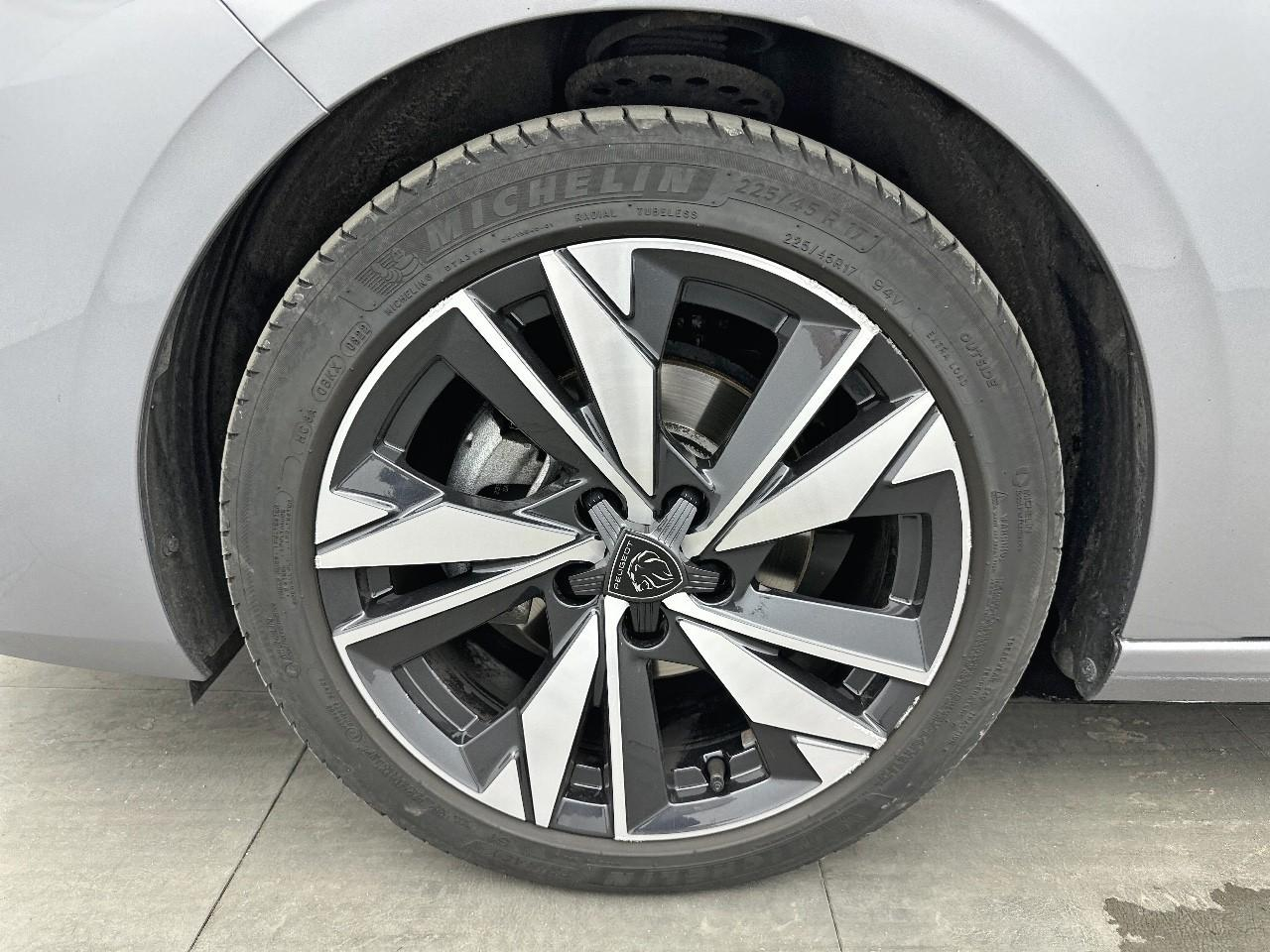 Peugeot 308 puretech 130ch s&s bvm6 allure — photo 14