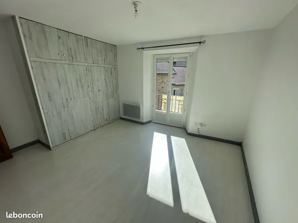 Appartement T2 48m2 à louer à Saint Bonnet