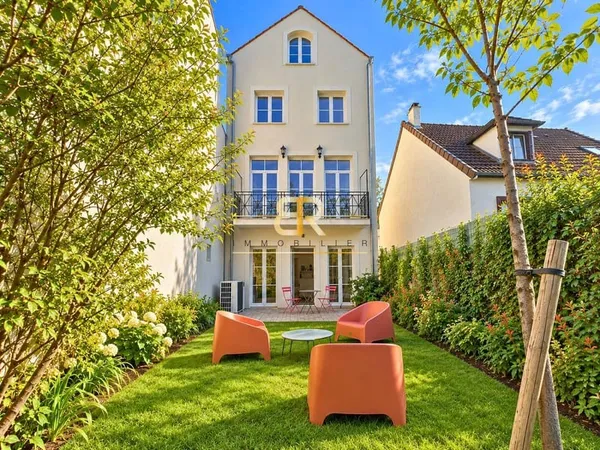Maison 5 pièces 193 m²