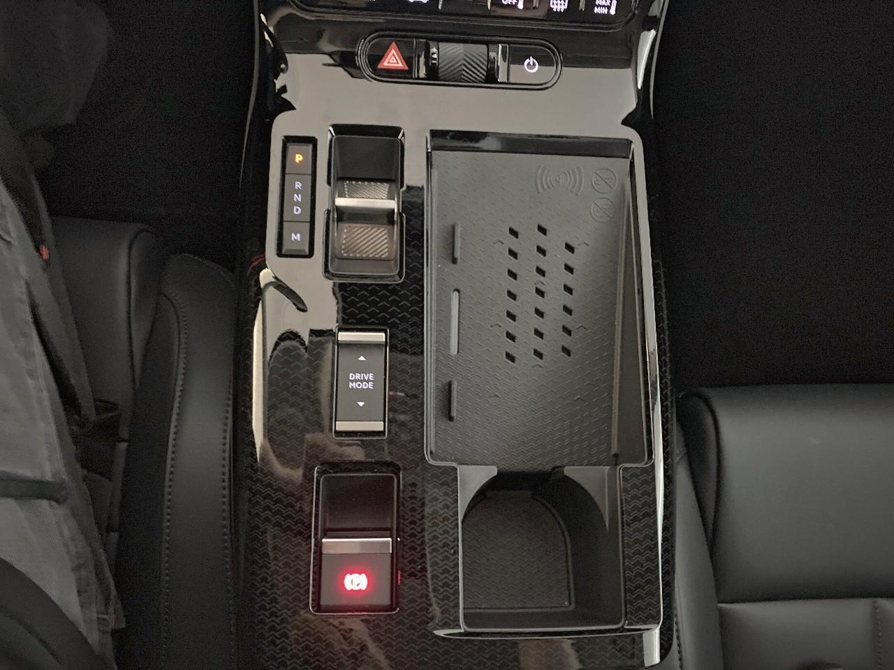 Citroën C5 Aircross hybride 145 ch e-dcs6 max — photo 17