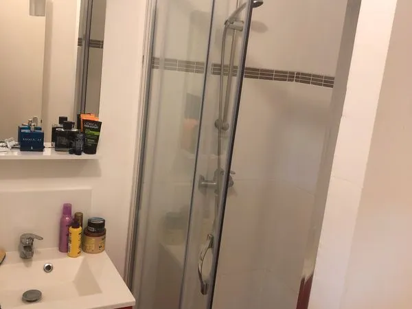Studio meublé de 27m² immeuble rénové