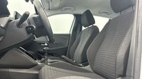 Peugeot 208 1.2 PureTech 100ch S&S Active Pack — photo 9