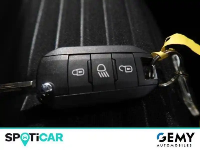 Peugeot 208 puretech 100 s&amp;s bvm6 — photo 14