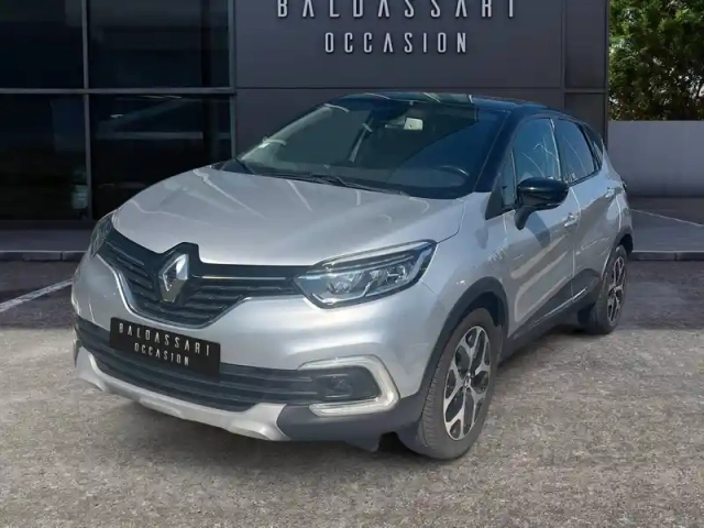 Renault Captur tce 150 energy edc — photo 1