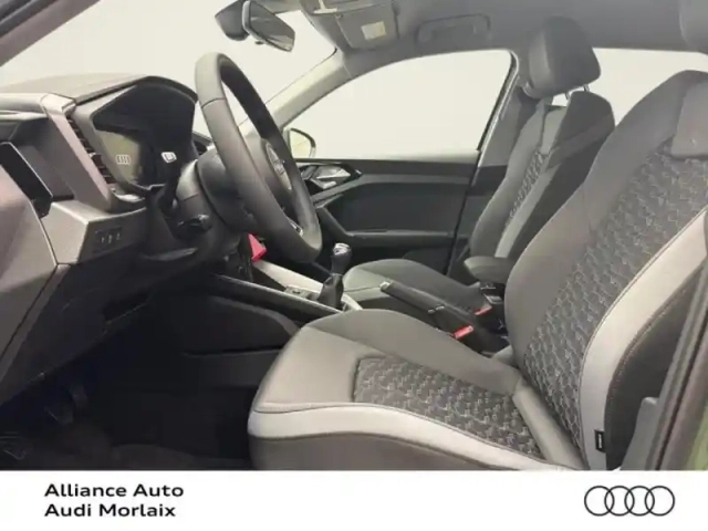 Audi A1 sportback 25 tfsi 95ch design — photo 7