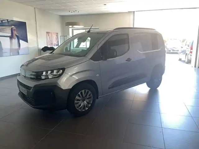 Peugeot Partner fgn diesel 130 ch m aut