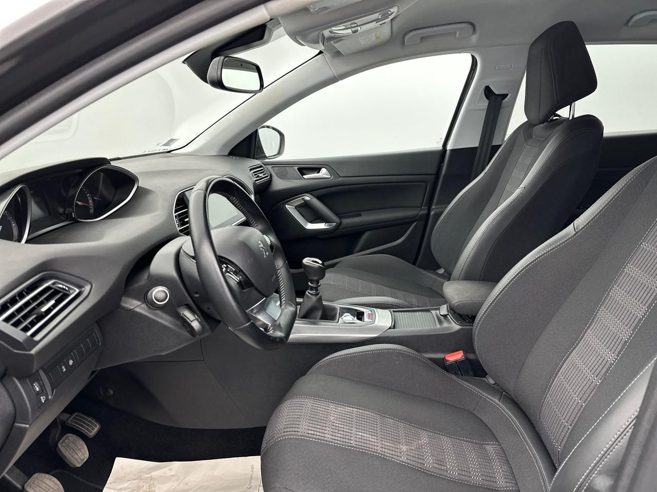 Peugeot 308 bluehdi 130ch s&s bvm6 allure — photo 9