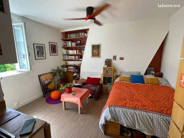 Charmant studio rénové