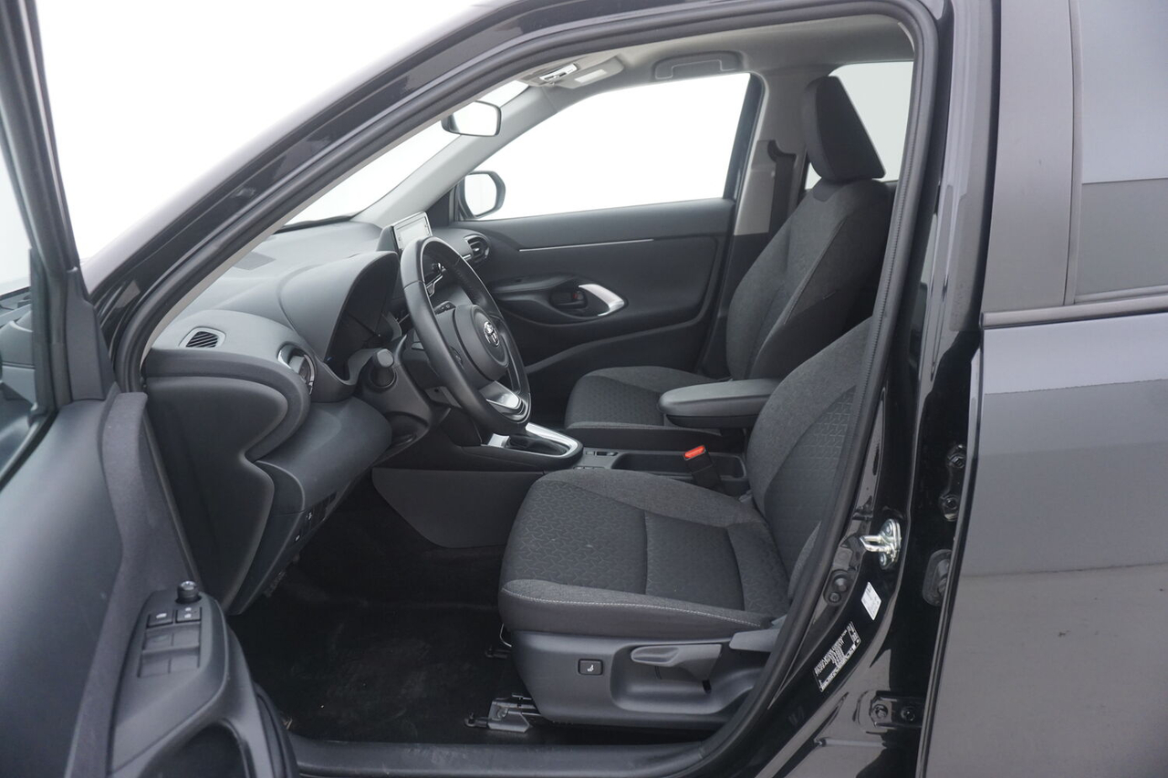 Toyota Yaris Cross — photo 9