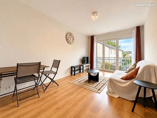 Studio 1 pièce 28 m²