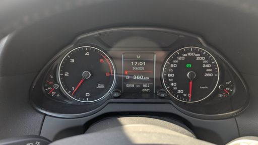 Audi Q5 2.0 TDI 150 - Ambition Luxe – 2017 – 103108 km – Diesel – Boîte Manuelle — photo 27