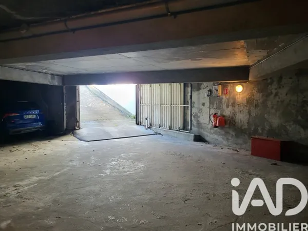 Parking 15 m²