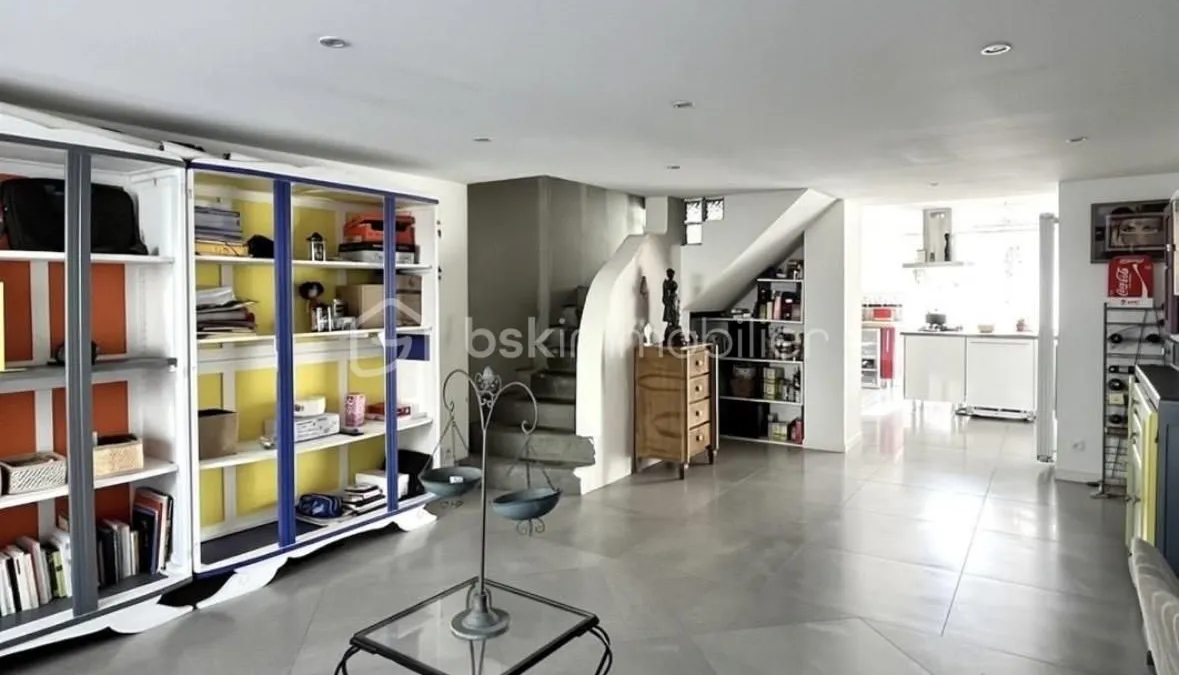 Photo 5